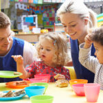 How to Pack a Healthy Lunch for Your Children in Child Care