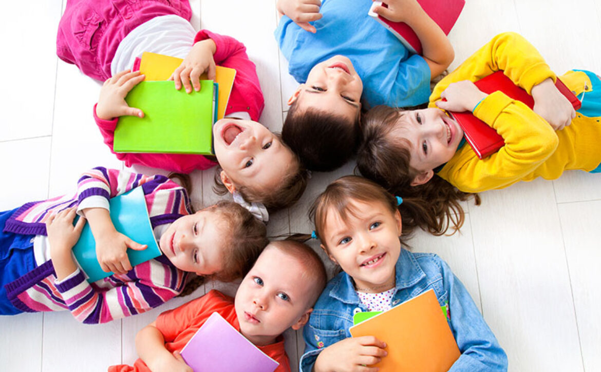 Preschoolers Reading