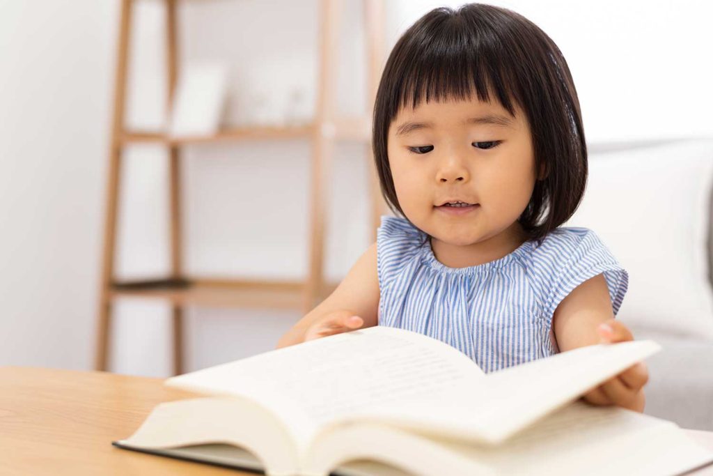 Preschool Student Learning Vocabulary